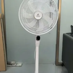 Midea 16″ 36 W Adjustable Pedestal Fan – Model FTS40‑17VD