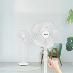 Midea FTS40-17VD stand fan